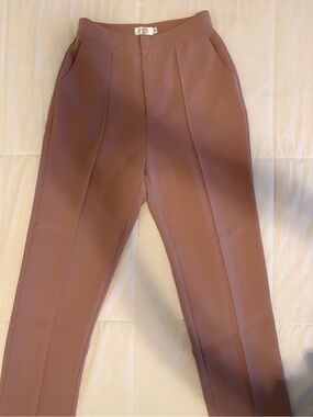 Tailored High-Waist Trousers in Mauve Pink